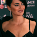 Penélope Cruz in Goya Awards 2017.png