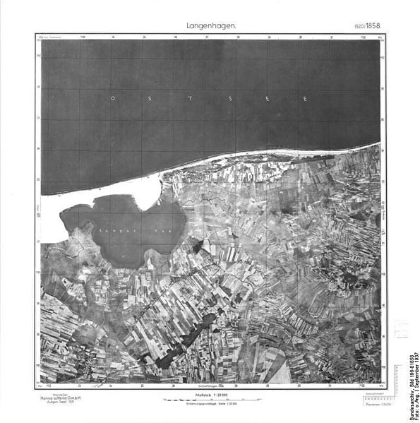 File:Bundesarchiv Bild 196-01858, Langenhagen.jpg