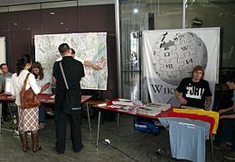 Wikipedia-Stand - SIGINT Köln 2009 (8668).jpg