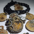 Joyería con Ammonites.png