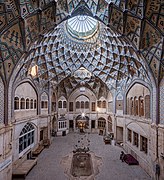 Bakhshi Carvansarai in bazaar of Kashan, Iran.jpg