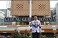 Gedung guru indonesia.jpg