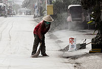 Ash in Yogyakarta during the 2014 eruption of Kelud 01.jpg