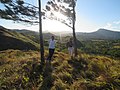 Amigas en un cerro, Santiago, Veraguas, Panamá.jpg