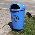 Dźwirzyno-waste-container-blue-120708.jpg